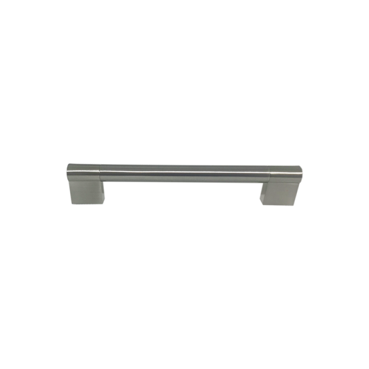 Contemporary Slim Rounded Pull (P52017)